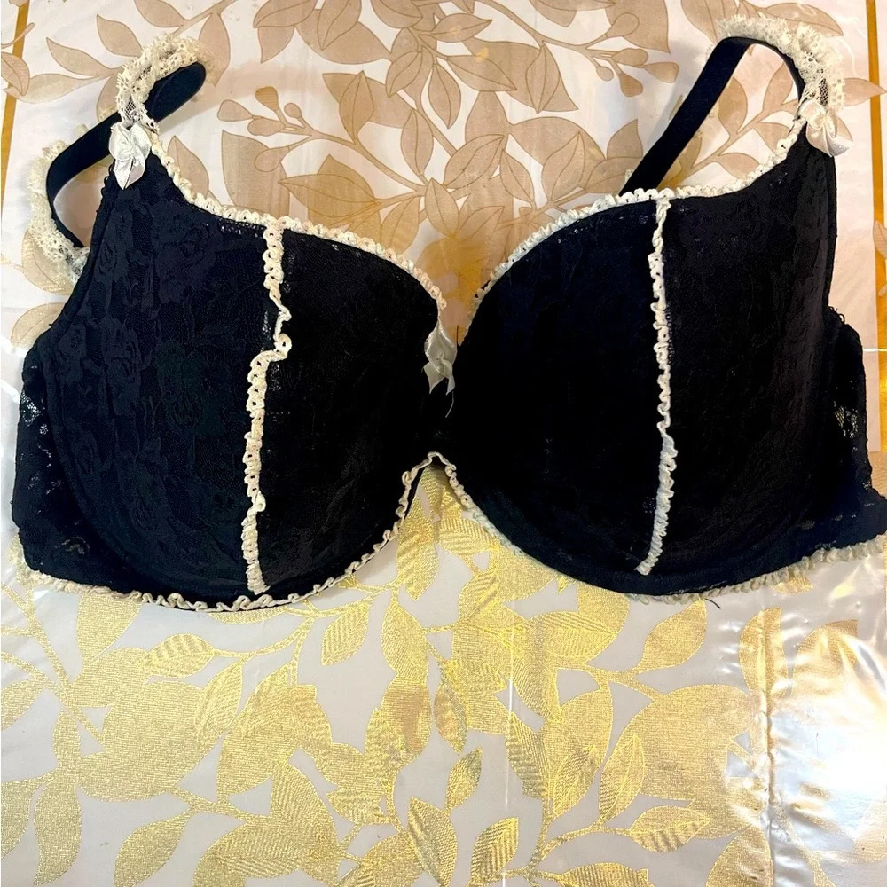 Smart & Sexy Bra Women 42D black/ White Lace Embroidered Adjustable